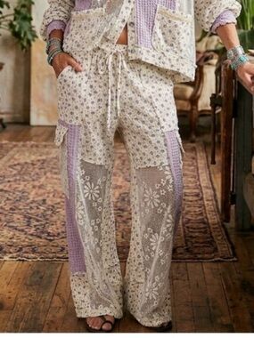 POL Large Boho Lavender Floral Lace Pants